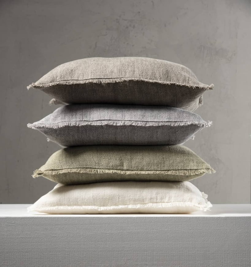 arrendamiento Hacer la cama Capitán Brie Cómo elegir los cojines para sofás grises. Ideas y tendencias arrendamiento Hacer la cama Capitán Brie Cómo elegir los cojines para sofás grises. Ideas y tendencias