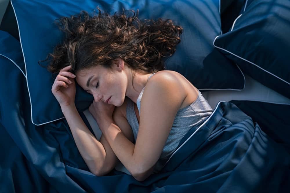 consecuencias de dormir poco como evitar