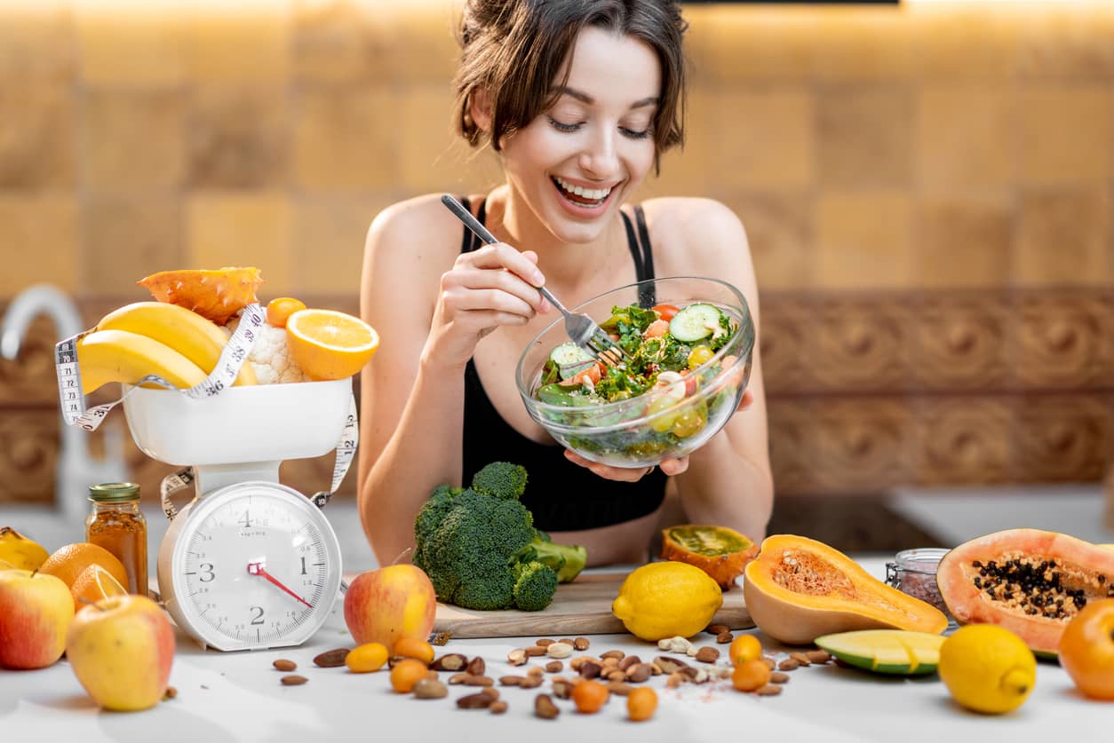 Título: Dieta Balanceada para Mujeres: Nutrición Óptima para una Vida Saludable y Activa